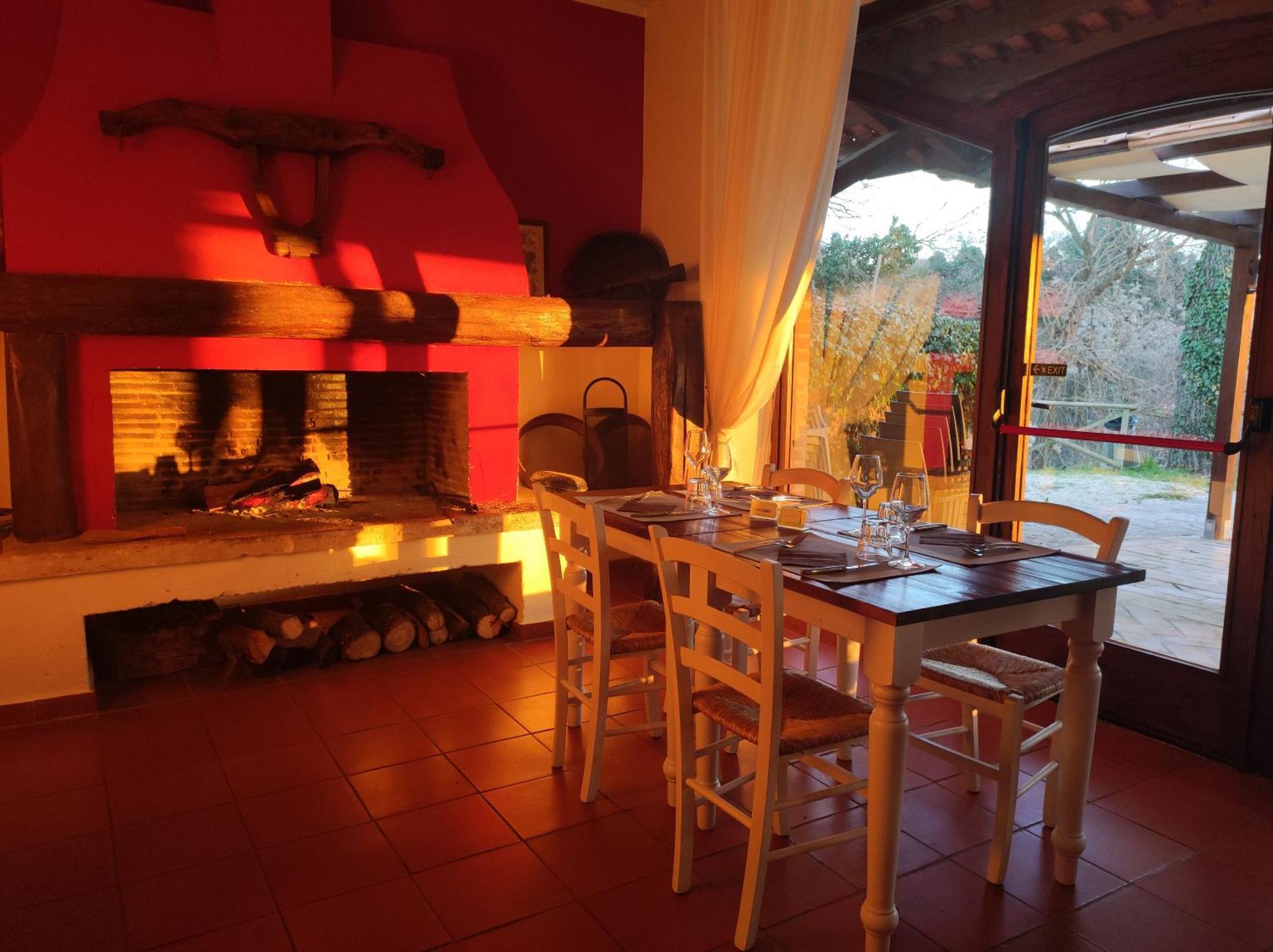 Agriturismo Podere S. Croce Saturnia Exterior foto