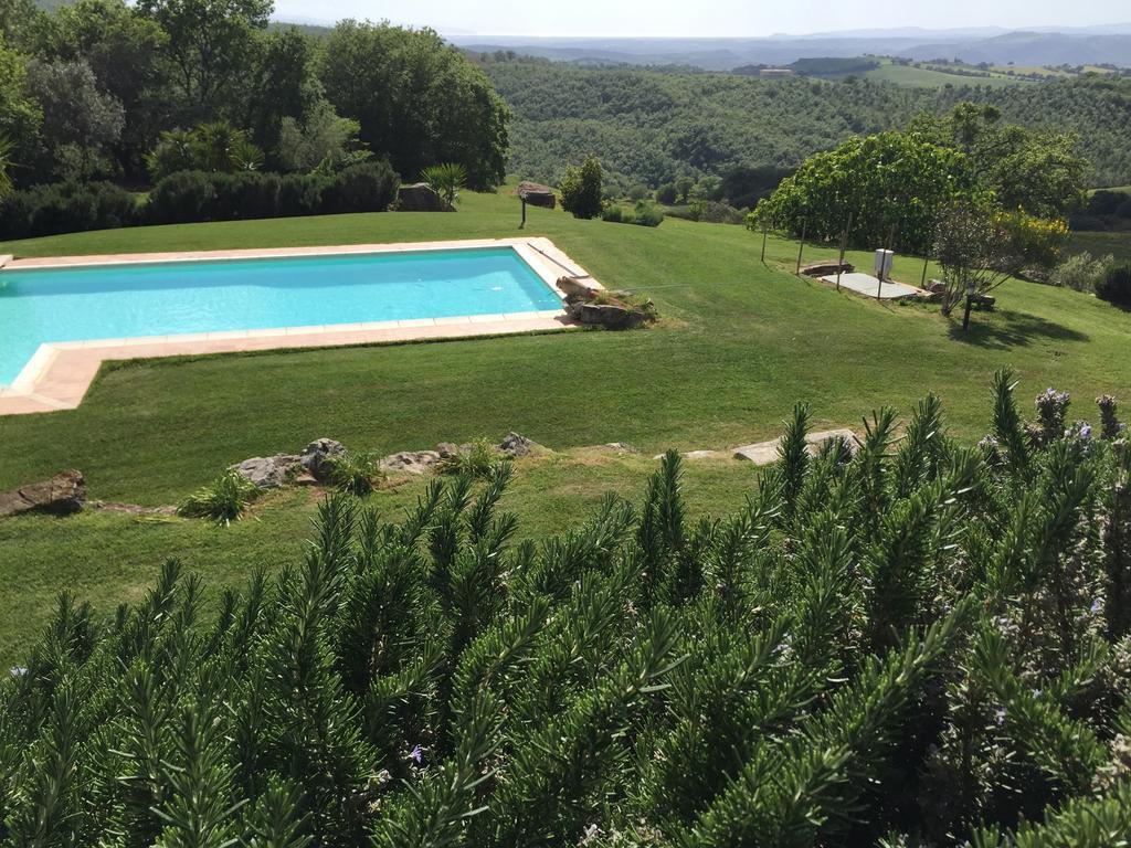 Agriturismo Podere S. Croce Saturnia Exterior foto